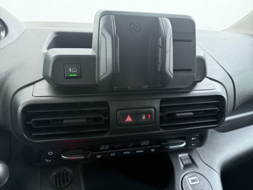 Peugeot e-Partner EV 50 kWh 136 Auto L1 | Cruise Control met snelheidsbegrenzer en bediening bij het stuurwiel | El... ActivLease financial lease