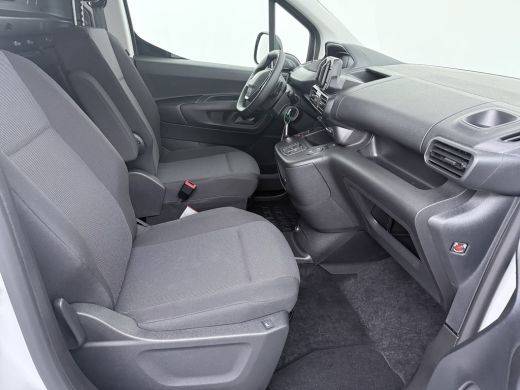 Peugeot e-Partner EV 50 kWh 136 Auto L1 | Cruise Control met snelheidsbegrenzer en bediening bij het stuurwiel | El... ActivLease financial lease