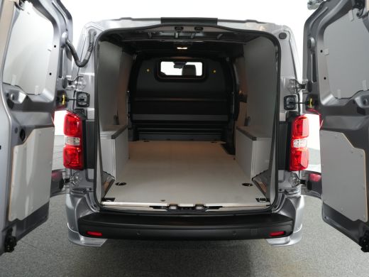 Peugeot Expert L3 75 kWh STX | ECall: Peugeot Connect SOS & Assistance | Elektrisch bedienbare en verwarmbare bu... ActivLease financial lease