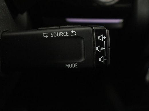 Renault Arkana 1.6 E-Tech Hybrid 145 R.S. Line | Leder/Alcantara | Stoelverwarming | Trekhaak | Adaptive cruise ... ActivLease financial lease