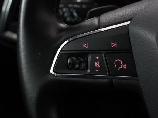 Seat Ateca 1.5 TSI Style | Automaat | Trekhaak | Camera | Carplay | Navigatie | Cruise control | Climate con... ActivLease financial lease