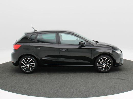 Seat Ibiza 1.0 TSi Style Business Connect | Stoelverwarming | Parkeer Sensoren | Carplay | Cruise Control | ... ActivLease financial lease