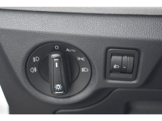 Skoda Kamiq Skoda 1.0 116PK TSI Business Edition | ACC | Achteruitrijcamera | Apple Carplay/Android Auto | PD... ActivLease financial lease