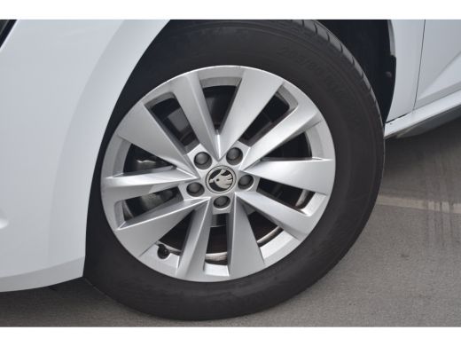 Skoda Kamiq Skoda 1.0 116PK TSI Business Edition | ACC | Achteruitrijcamera | Apple Carplay/Android Auto | PD... ActivLease financial lease