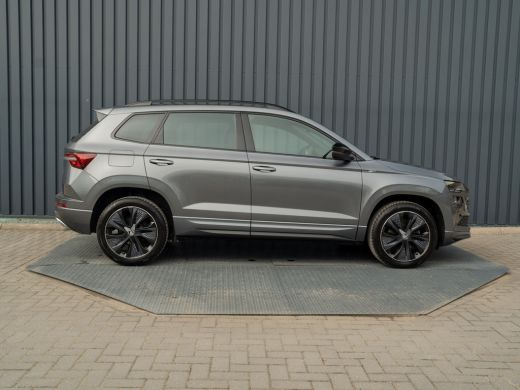 Skoda Karoq 1.5 TSI ACT Sportline Business | Camera | Adapt. Cr. | Stoel & Stuur verw. | Prijs Rijklaar!! ActivLease financial lease