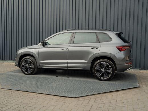 Skoda Karoq 1.5 TSI ACT Sportline Business | Camera | Adapt. Cr. | Stoel & Stuur verw. | Prijs Rijklaar!! ActivLease financial lease