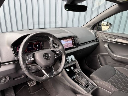 Skoda Karoq 1.5 TSI ACT Sportline Business | Camera | Adapt. Cr. | Stoel & Stuur verw. | Prijs Rijklaar!! ActivLease financial lease