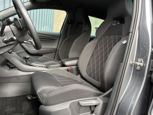 Skoda Karoq 1.5 TSI ACT Sportline Business | Camera | Adapt. Cr. | Stoel & Stuur verw. | Prijs Rijklaar!! ActivLease financial lease