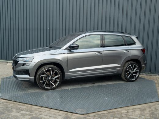 Skoda Karoq 1.5 TSI ACT Sportline Business | Pano | Trekhaak wegkl. | Stoelgeheugen | 360 Camera | Prijs Rijk... ActivLease financial lease