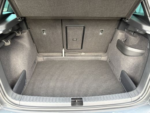 Skoda Karoq 1.5 TSI ACT Sportline Business | Pano | Trekhaak wegkl. | Stoelgeheugen | 360 Camera | Prijs Rijk... ActivLease financial lease