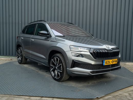 Skoda Karoq 1.5 TSI ACT Sportline Business | Pano | Trekhaak wegkl. | Stoelgeheugen | 360 Camera | Prijs Rijk... ActivLease financial lease