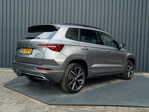 Skoda Karoq 1.5 TSI ACT Sportline Business | Pano | Trekhaak wegkl. | Stoelgeheugen | 360 Camera | Prijs Rijk... ActivLease financial lease