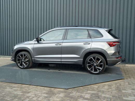 Skoda Karoq 1.5 TSI ACT Sportline Business | Pano | Trekhaak wegkl. | Stoelgeheugen | 360 Camera | Prijs Rijk... ActivLease financial lease