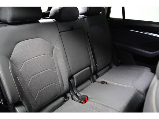 Skoda Kodiaq 1.5 TSI mHEV 110kW Selection 7 persoons | 3e stoelrij (2 Stoelen extra) | Achteruitrijcamera | Ma... ActivLease financial lease