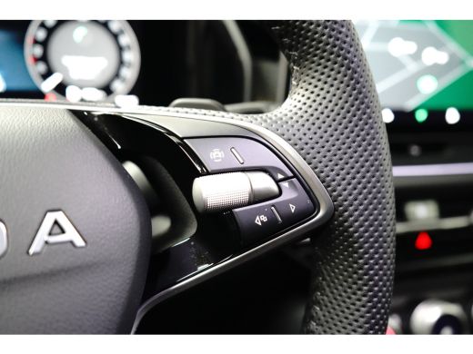 Skoda Kodiaq 1.5 TSI mHEV 110kW Selection 7 persoons | 3e stoelrij (2 Stoelen extra) | Achteruitrijcamera | Ma... ActivLease financial lease