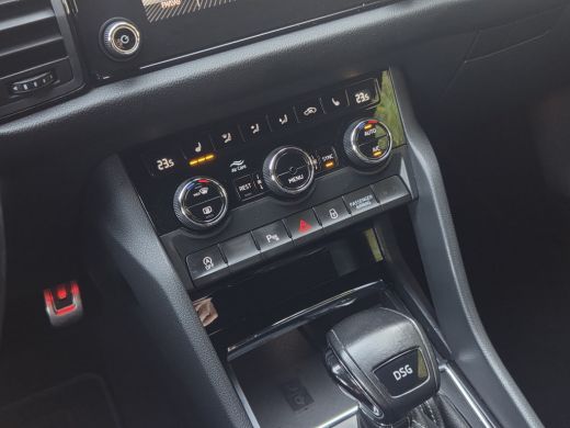 Skoda Kodiaq 1.5 TSI Sportline Business | Trekhaak | Camera | Adaptive Cruise | Stuur/stoelverwarming ActivLease financial lease