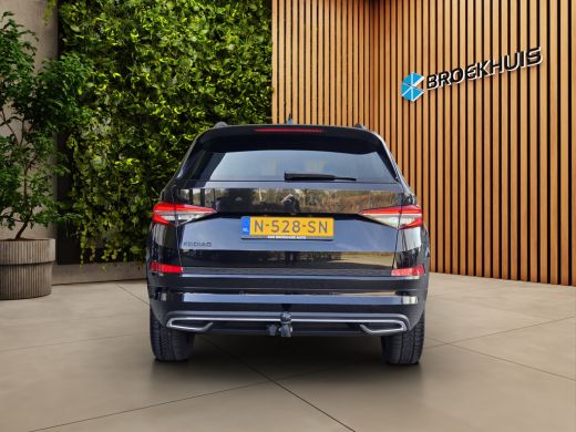 Skoda Kodiaq 1.5 TSI Sportline Business | Trekhaak | Camera | Adaptive Cruise | Stuur/stoelverwarming ActivLease financial lease