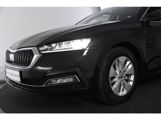 Skoda Octavia Combi Clever *1ste Eigenaar*Trekhaak*Navigatie*Camera* ActivLease financial lease