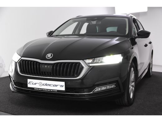 Skoda Octavia Combi Clever *1ste Eigenaar*Trekhaak*Navigatie*Camera* ActivLease financial lease