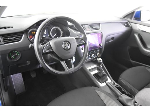 Skoda Octavia Combi 1.0 TSI Greentech Ambition *1ste Eigenaar*Navigatie*PDC*Trekhaak* ActivLease financial lease