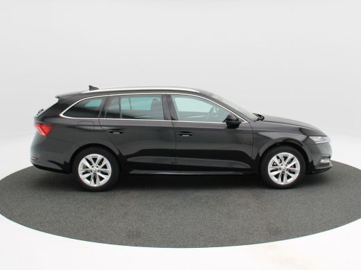 Skoda Octavia Combi 1.5 e-TSi 150 Pk Automaat Business Edition Plus | Camera | Stoelverwarming | Cruise Control... ActivLease financial lease