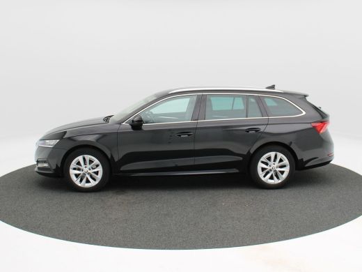 Skoda Octavia Combi 1.5 e-TSi 150 Pk Automaat Business Edition Plus | Camera | Stoelverwarming | Cruise Control... ActivLease financial lease