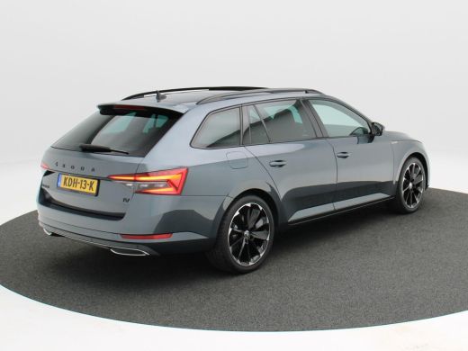 Skoda Superb 1.4 TSi 218 Pk iV Sportline Business | Panoramadak | Adaptive Cruise | Stuur/Stoel Verwarming | C... ActivLease financial lease