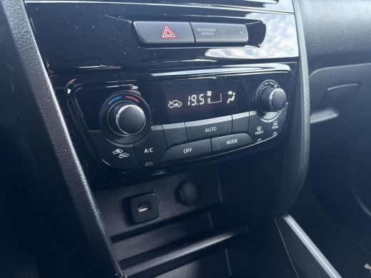 Suzuki Vitara 1.4 Boosterjet Comfort Smart Hybrid | GEEN AFLEVERKOSTEN | Navigatiesysteem | Airconditioning | T... ActivLease financial lease