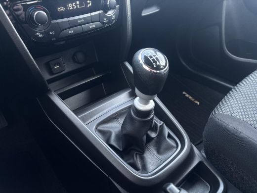 Suzuki Vitara 1.4 Boosterjet Comfort Smart Hybrid | GEEN AFLEVERKOSTEN | Navigatiesysteem | Airconditioning | T... ActivLease financial lease