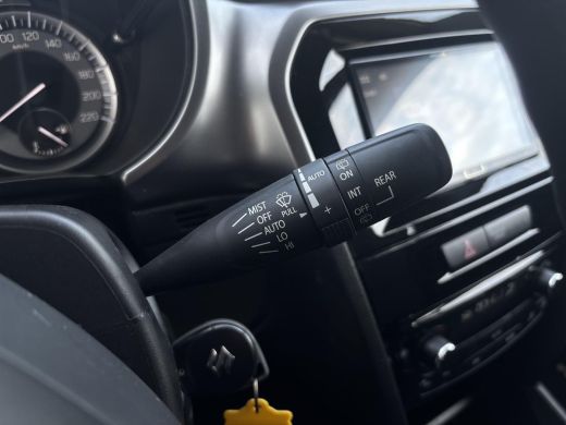 Suzuki Vitara 1.4 Boosterjet Comfort Smart Hybrid | GEEN AFLEVERKOSTEN | Navigatiesysteem | Airconditioning | T... ActivLease financial lease