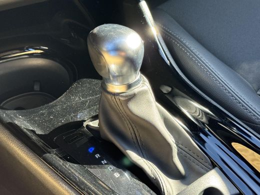 Toyota C-HR 1.8 Hybrid Dynamic | Navigatie | Apple CarPlay/Android auto | Achteruitrijcamera ActivLease financial lease