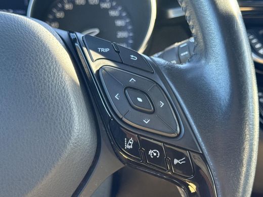 Toyota C-HR 1.8 Hybrid Dynamic | Navigatie | Apple CarPlay/Android auto | Achteruitrijcamera ActivLease financial lease