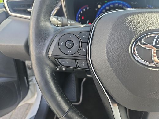 Toyota Corolla 1.8 Hybrid Dynamic Apple Carplay / Android Auto / voorstoelen verwarmbaar / stuurwielverwarming ActivLease financial lease