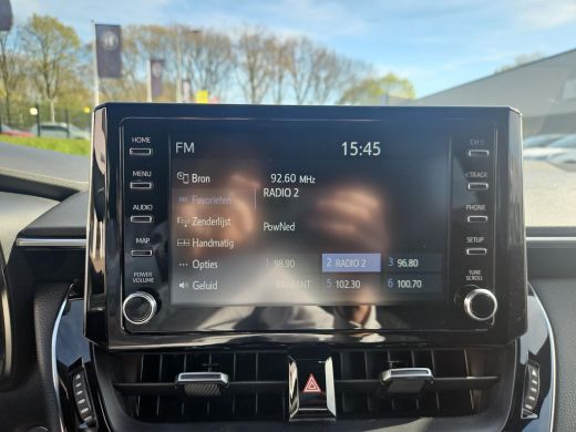 Toyota Corolla 1.8 Hybrid Dynamic Apple Carplay / Android Auto / voorstoelen verwarmbaar / stuurwielverwarming ActivLease financial lease