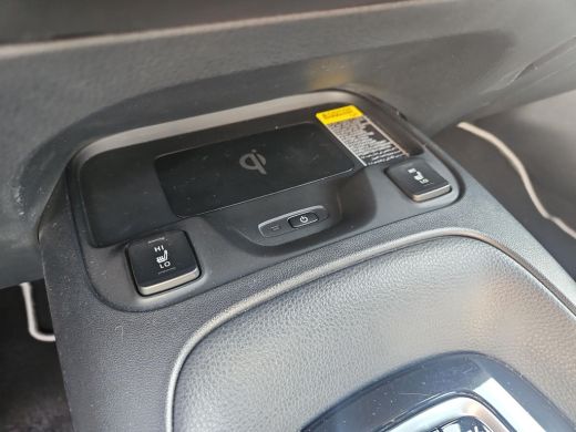 Toyota Corolla 1.8 Hybrid Dynamic Apple Carplay / Android Auto / voorstoelen verwarmbaar / stuurwielverwarming ActivLease financial lease