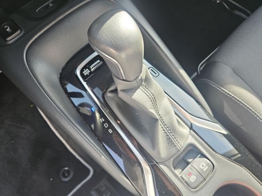 Toyota Corolla 1.8 Hybrid Dynamic Apple Carplay / Android Auto / voorstoelen verwarmbaar / stuurwielverwarming ActivLease financial lease