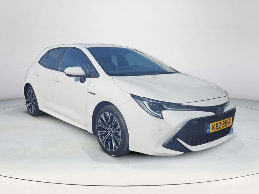 Toyota Corolla 1.8 Hybrid Dynamic Apple Carplay / Android Auto / voorstoelen verwarmbaar / stuurwielverwarming ActivLease financial lease