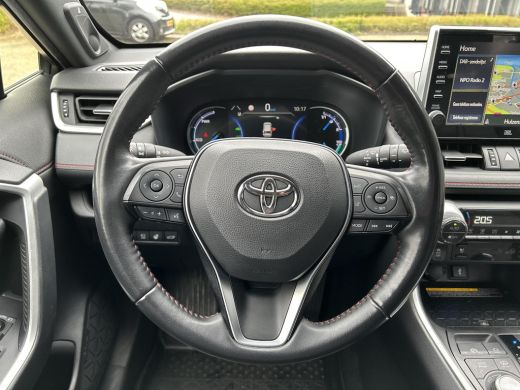 Toyota RAV4 2.5 Plug-in Hybrid AWD Bi-Tone Plus | Gekoelde stoelen | Apple CarPlay | Blindspot | Rijklaarprij... ActivLease financial lease