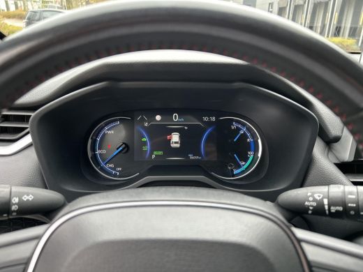 Toyota RAV4 2.5 Plug-in Hybrid AWD Bi-Tone Plus | Gekoelde stoelen | Apple CarPlay | Blindspot | Rijklaarprij... ActivLease financial lease
