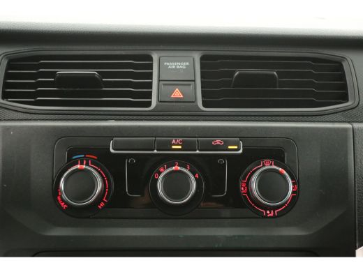 Volkswagen Caddy 2.0 TDI L2 102PK | Airco | Cruise | Parkeersens. | Elektrpakket | Kasten ActivLease financial lease