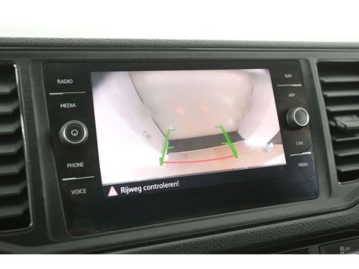 Volkswagen Crafter 2.0 TDI | Bakwagen | Laadklep | Zijdeur | Airco | 3 Zits | Camera | Carplay | Navigatie ActivLease financial lease