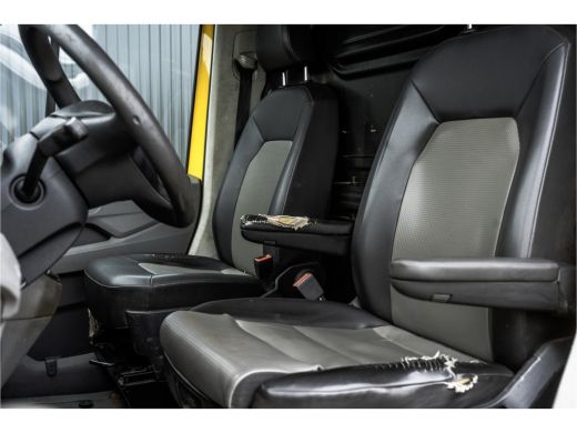 Volkswagen Crafter 35 2.0 TDI L3H2 Highline | 141 PK | 4-Motion | Camera | Navi | Cruise | Airco ActivLease financial lease
