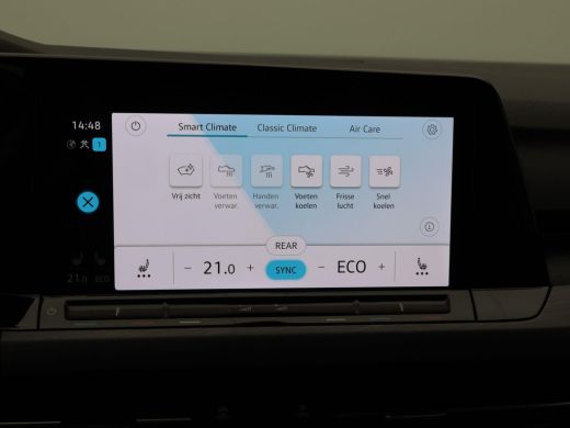 Volkswagen Golf 1.4 eHybrid 204 Pk Automaat Style | Parkeersensoren | Climatronic | Adaptive Cruise | Stoelverwar... ActivLease financial lease