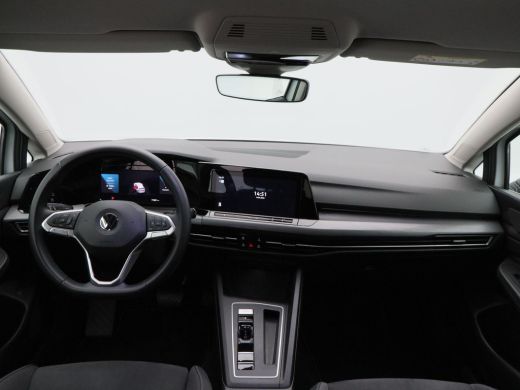 Volkswagen Golf 1.4 eHybrid 204 Pk Automaat Style | Parkeersensoren | Climatronic | Adaptive Cruise | Stoelverwar... ActivLease financial lease