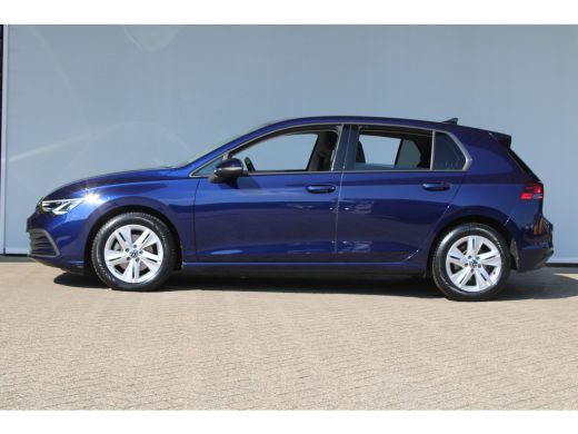 Volkswagen Golf 1.5 eTSI Life Business | Adaptieve cruise control | Stoel en stuurverwarming | Achteruitrijcamera | ActivLease financial lease