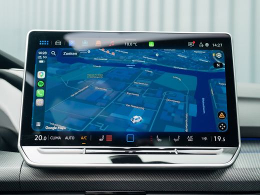 Volkswagen Golf 1.5 eTSI R-Line Edition | Panodak | IQ Light | Trekhaak wegkl. | Harman/Kardon | Head Up | Prijs ... ActivLease financial lease