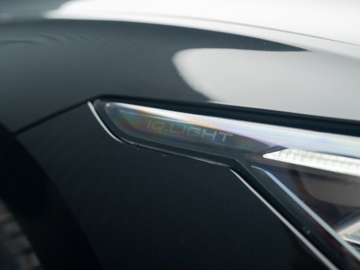 Volkswagen Golf 1.5 eTSI R-Line Edition | Panodak | IQ Light | Trekhaak wegkl. | Harman/Kardon | Head Up | Prijs ... ActivLease financial lease