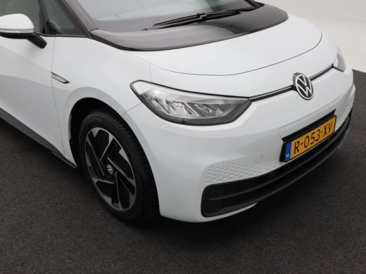 Volkswagen ID.3 Pro 58 kWh 204 Pk | Stoelverwarming | Adaptive cruise | Parkeer Sensoren | CarPlay | Navigatie | ... ActivLease financial lease
