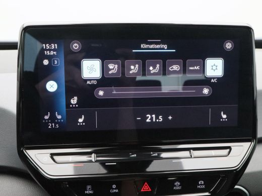 Volkswagen ID.3 Pro 58 kWh 204 Pk | Stoelverwarming | Adaptive cruise | Parkeer Sensoren | CarPlay | Navigatie | ... ActivLease financial lease