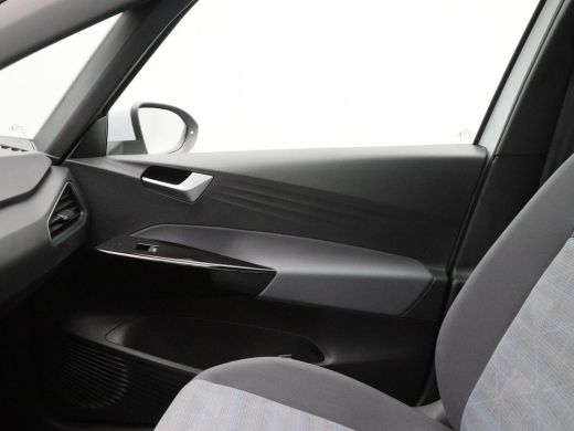 Volkswagen ID.3 Pro 58 kWh 204 Pk | Stoelverwarming | Adaptive cruise | Parkeer Sensoren | CarPlay | Navigatie | ... ActivLease financial lease